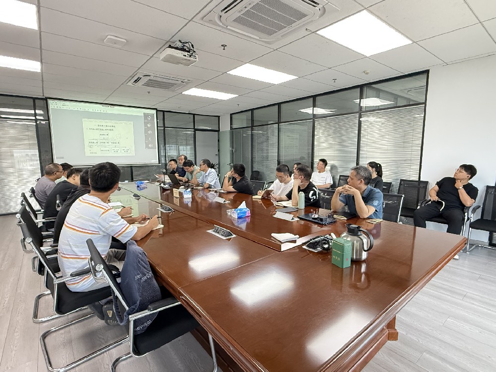 williamhill中文官网开展“建筑结构基本识图知识”培训